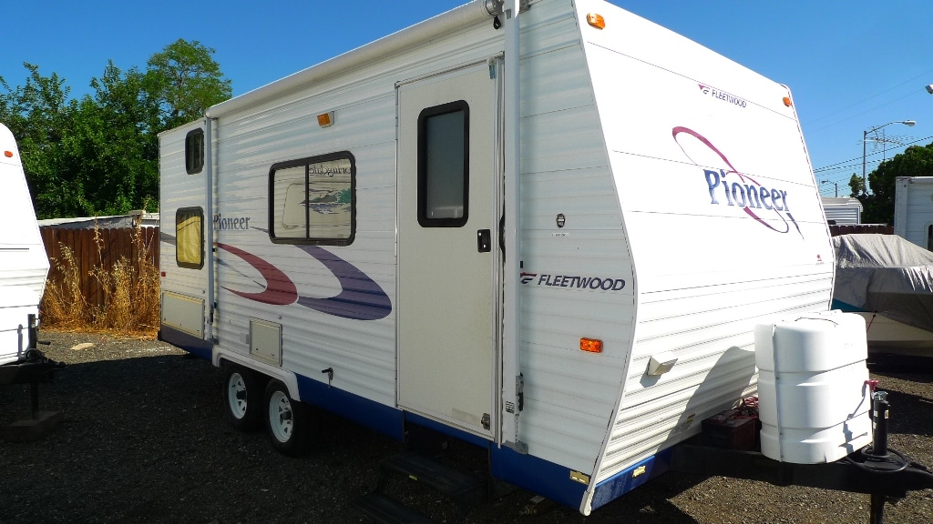 2006 Fleetwood Pioneer | For Sale