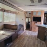 2019 Keystone 274LHSThumbnail #5