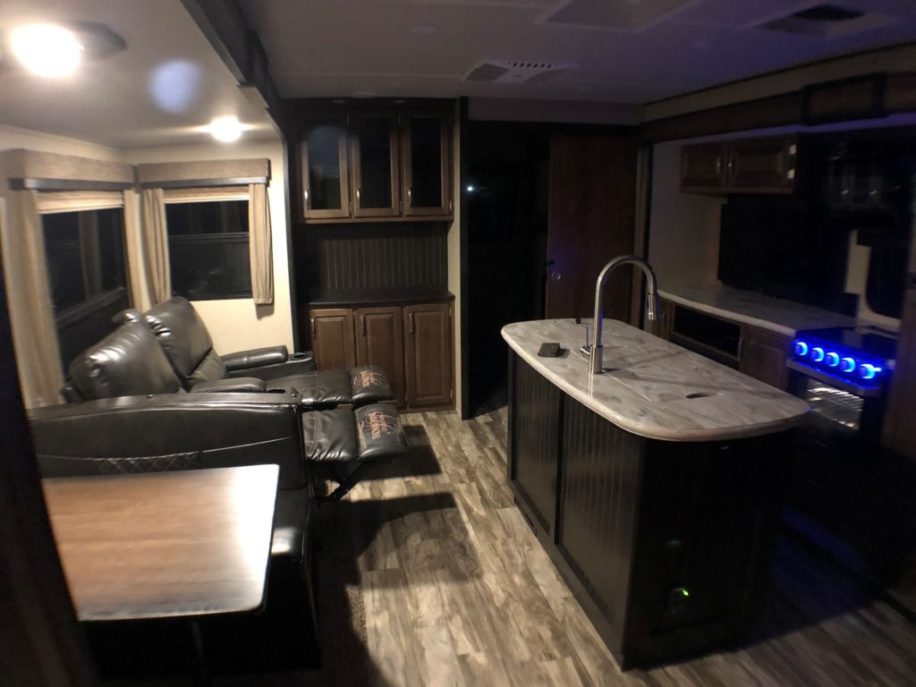 RV Rentals Provide Safe, Self-Contained Travel and Lodging Options