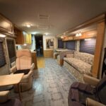 1998 Fleetwood Southwind 32VThumbnail #4