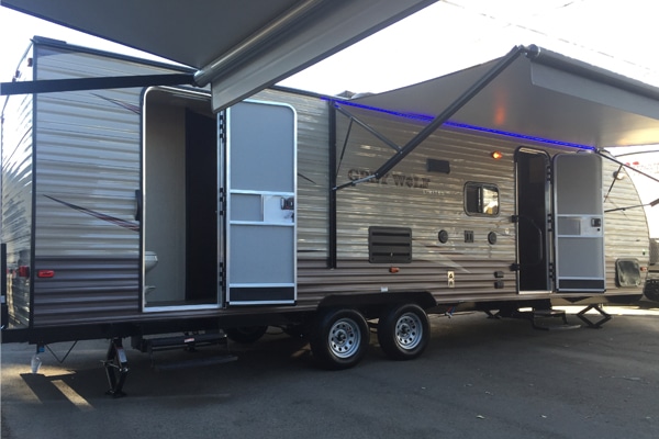 Grey Wolf Travel Trailer 26'  RV Rentals